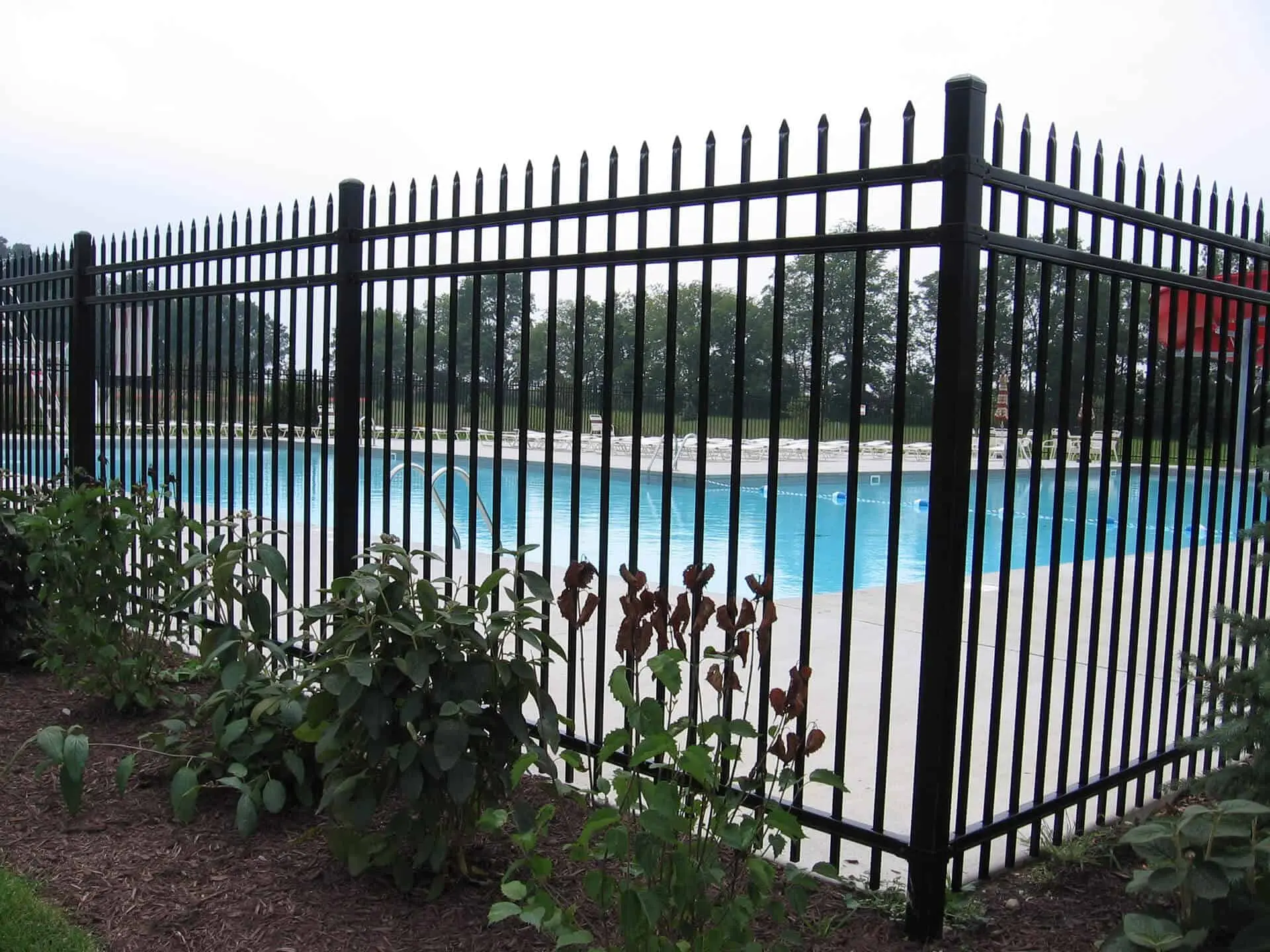 10 Tips for Choosing a Delray Beach Fence Company