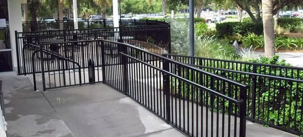 Six Advantages of Choosing Aluminum Railing