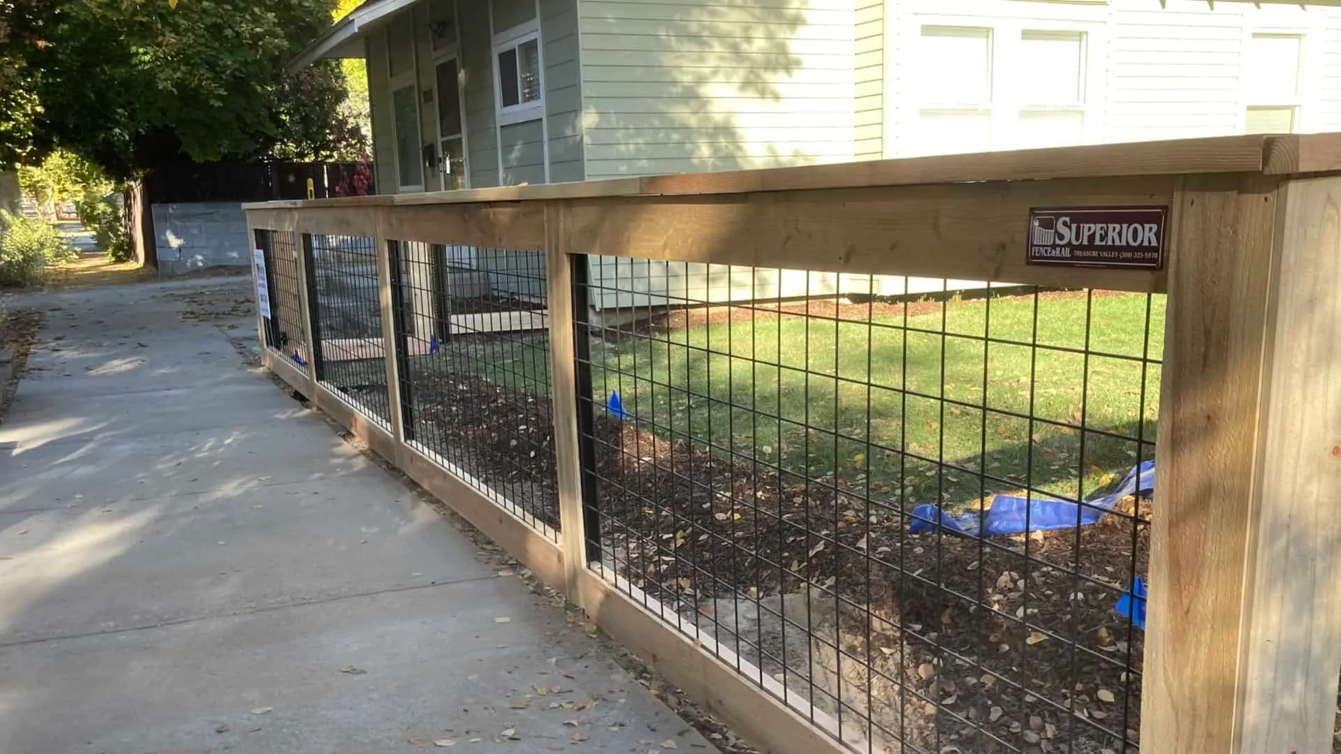 How to Build a Hog Wire Fence