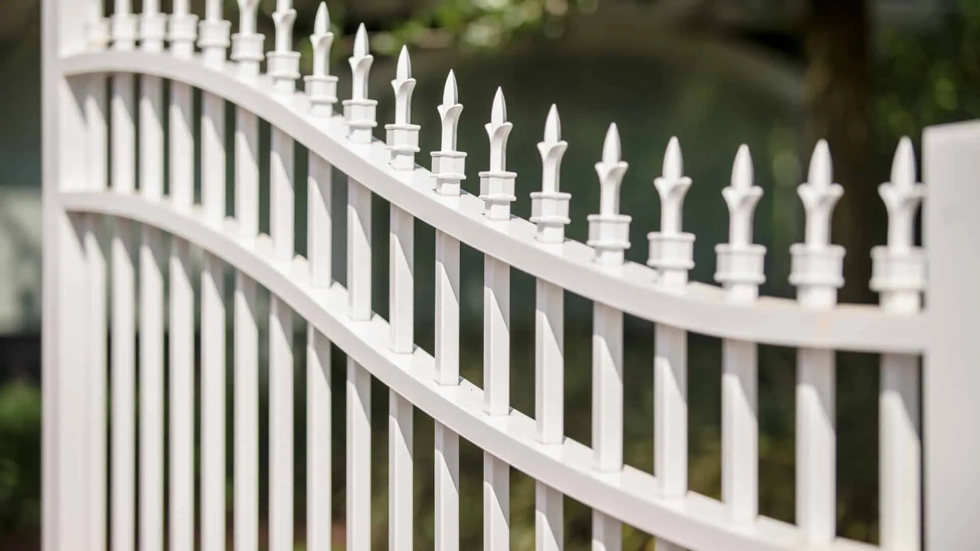 The Importance of Professional Fence Installation by an Experienced Bentonville Fence Company