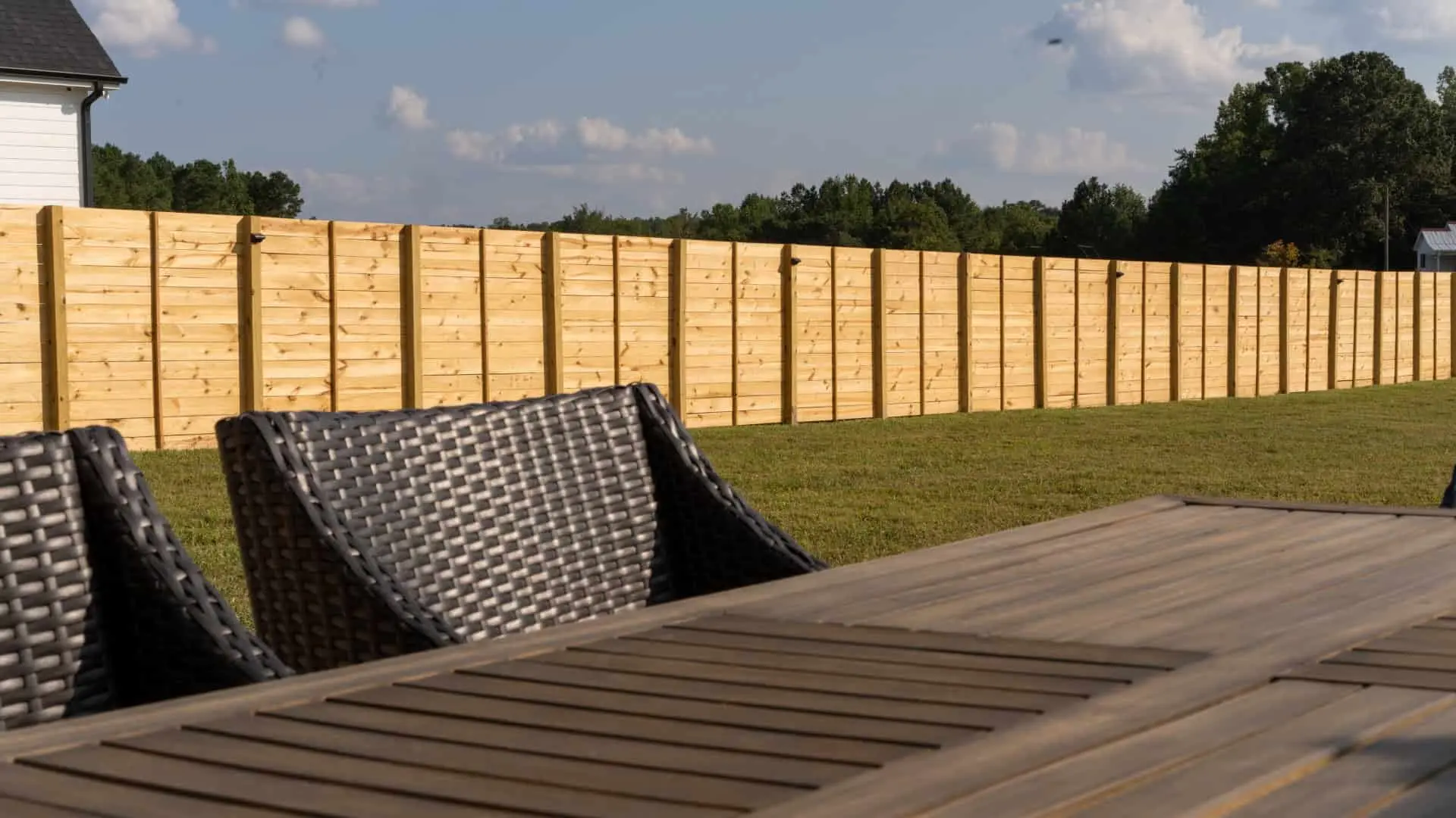 What Tools Does a Long Island Fence Builder Use?