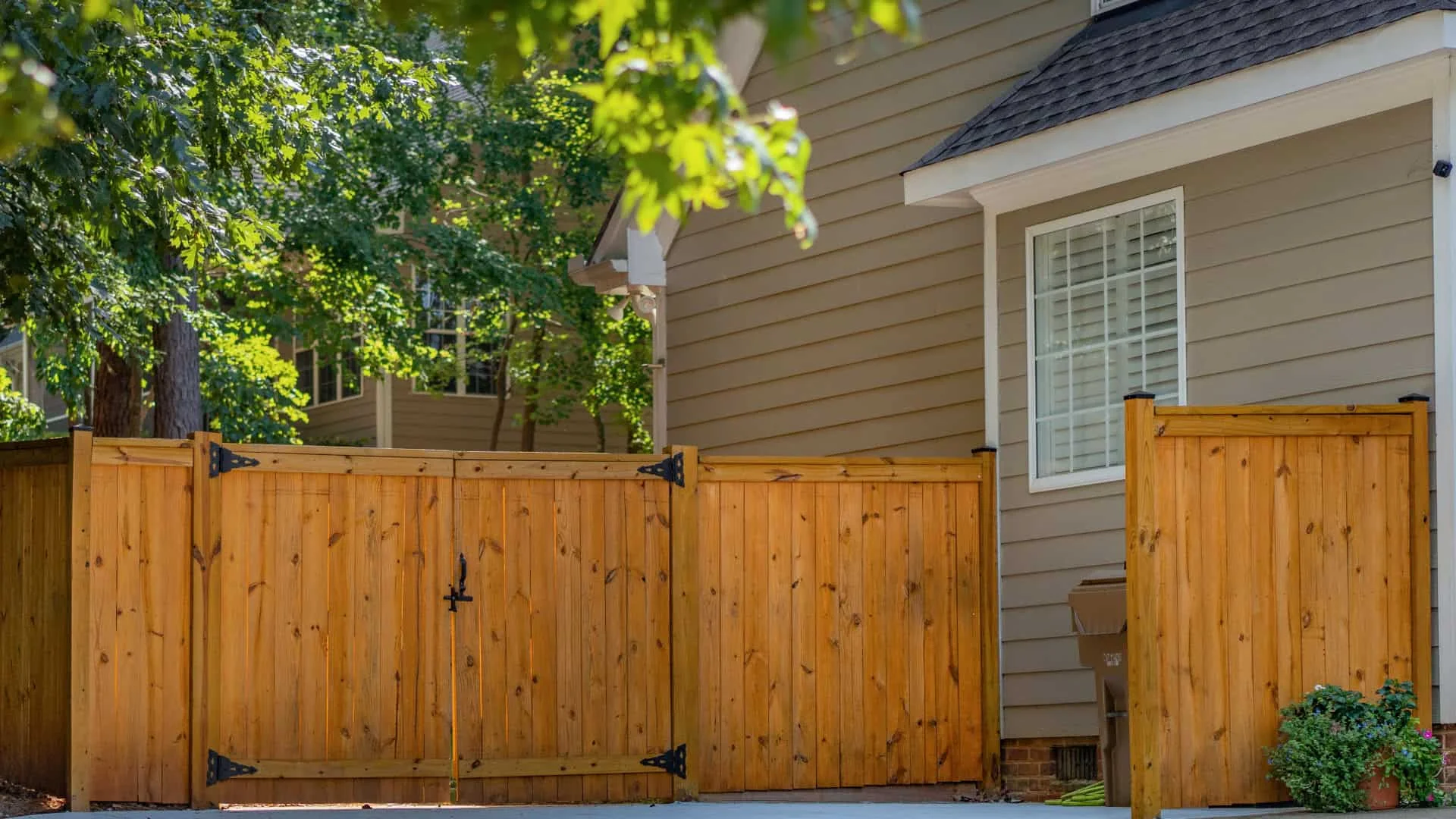 The Best Fayetteville Fence Company for Any Property
