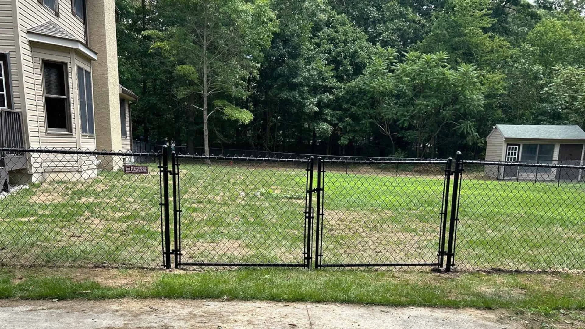 A Guide to Getting a Quote from Chain Link Fence Companies Near Me