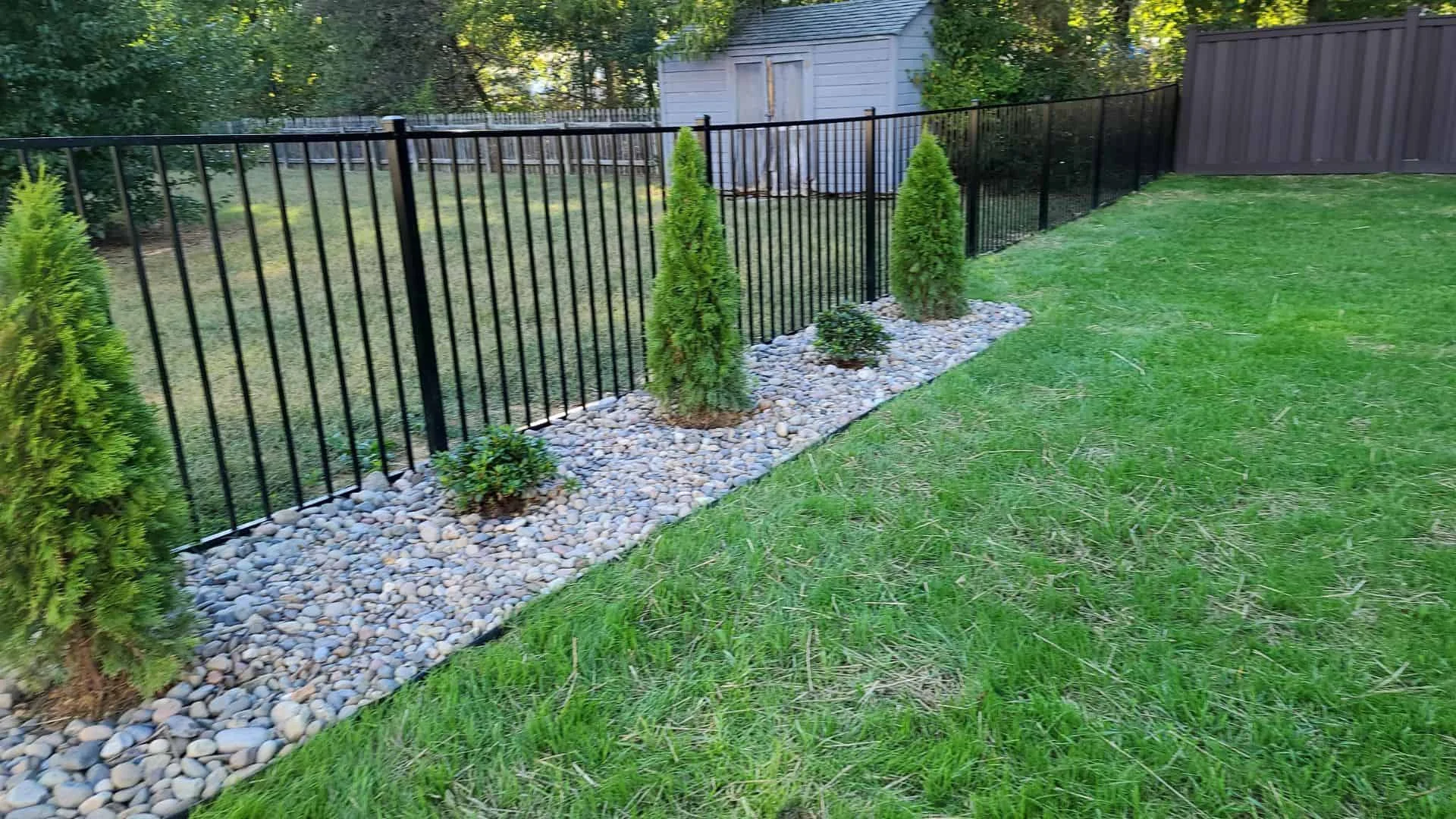 matthews aluminum fence builders