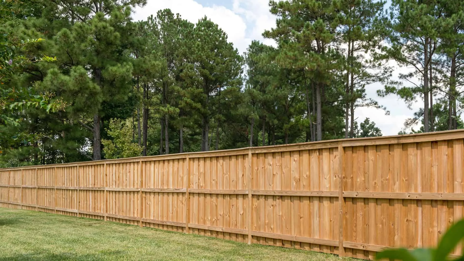 Which Fence Company to Choose in Richmond, VA