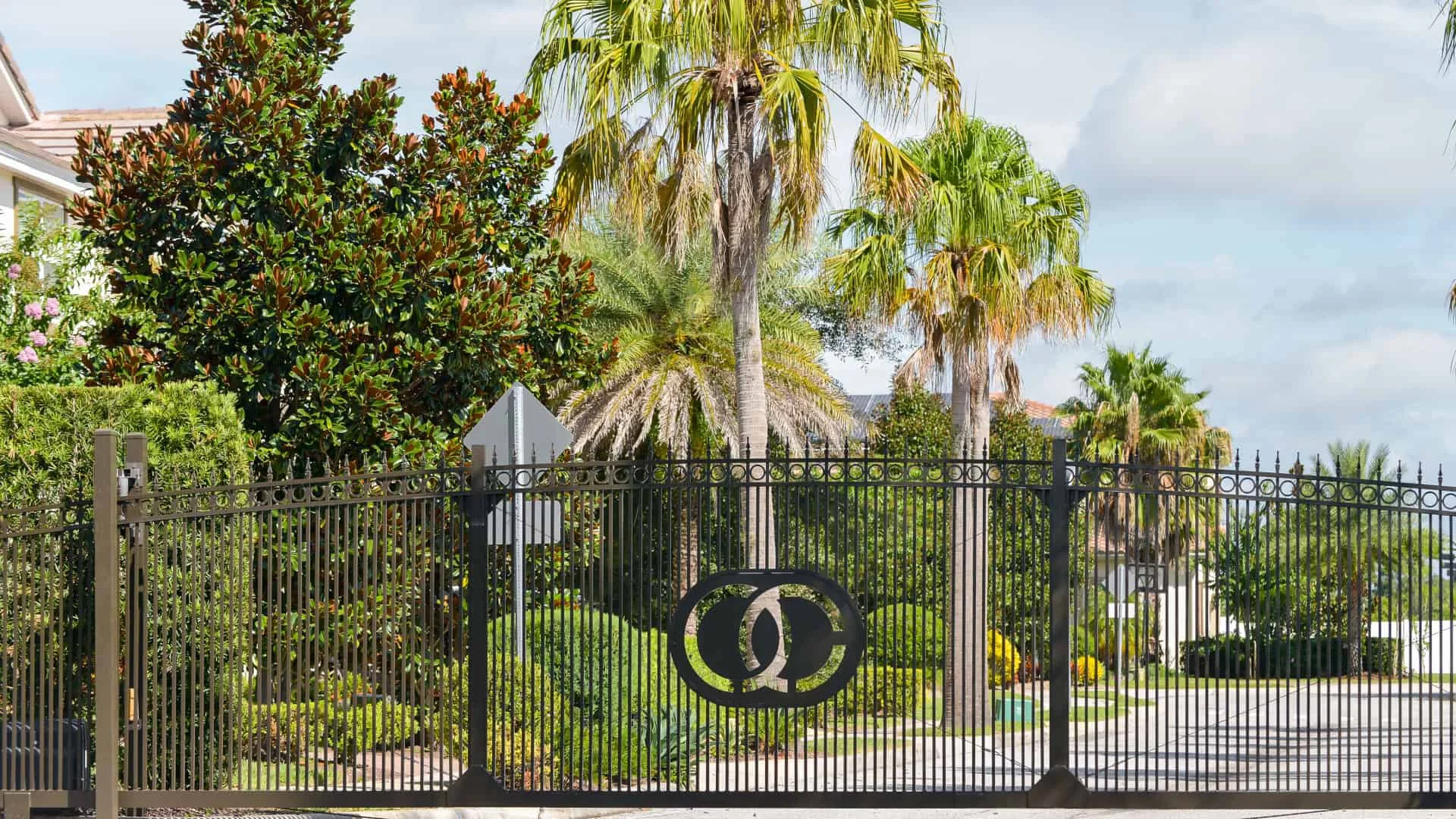 Most Reliable Contractors For A Fence Gate, Superior Fence & Rail Of Northeastern Los Angeles