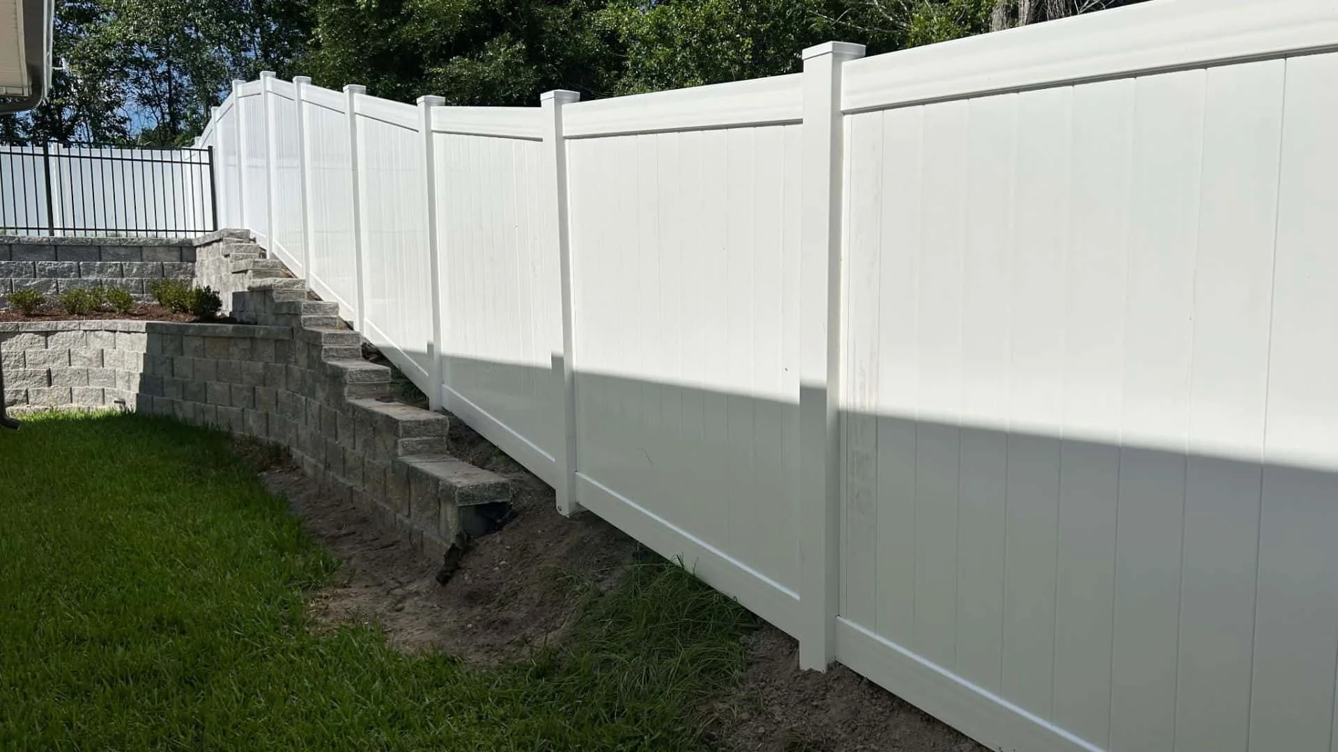 Apopka vinyl fence installers