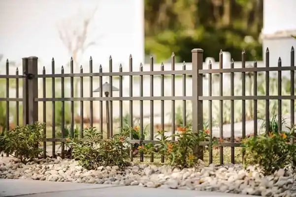 Puppy Picket fence aluminum