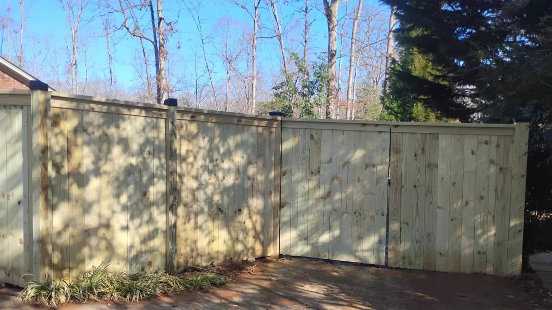 Picking The Right Fence With Help From The Top Dalton Fence Company