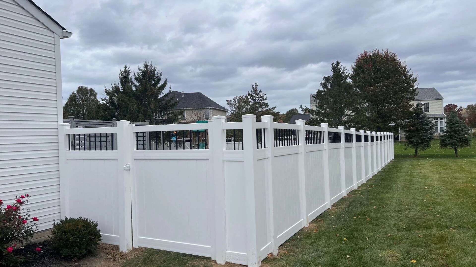 vinyl fence installers near me