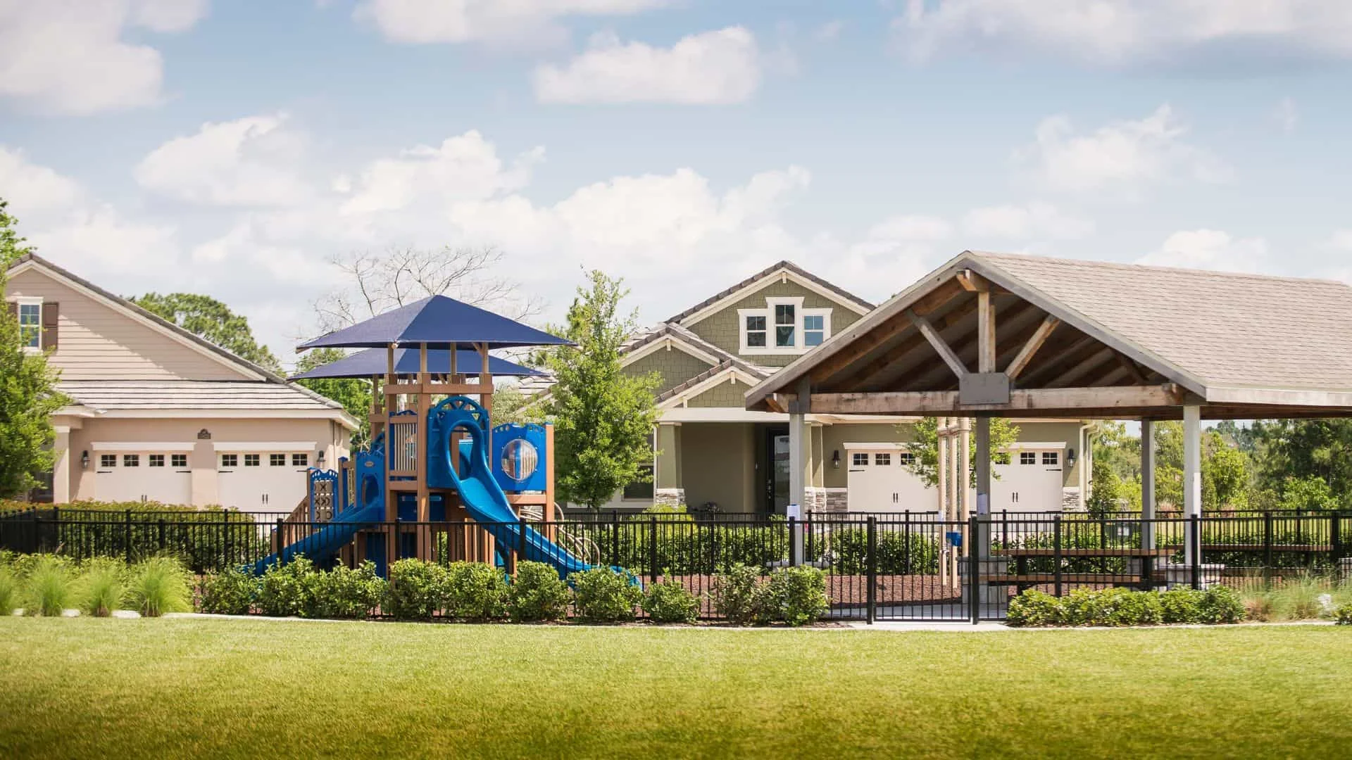 are you looking for an aluminum fence near me?