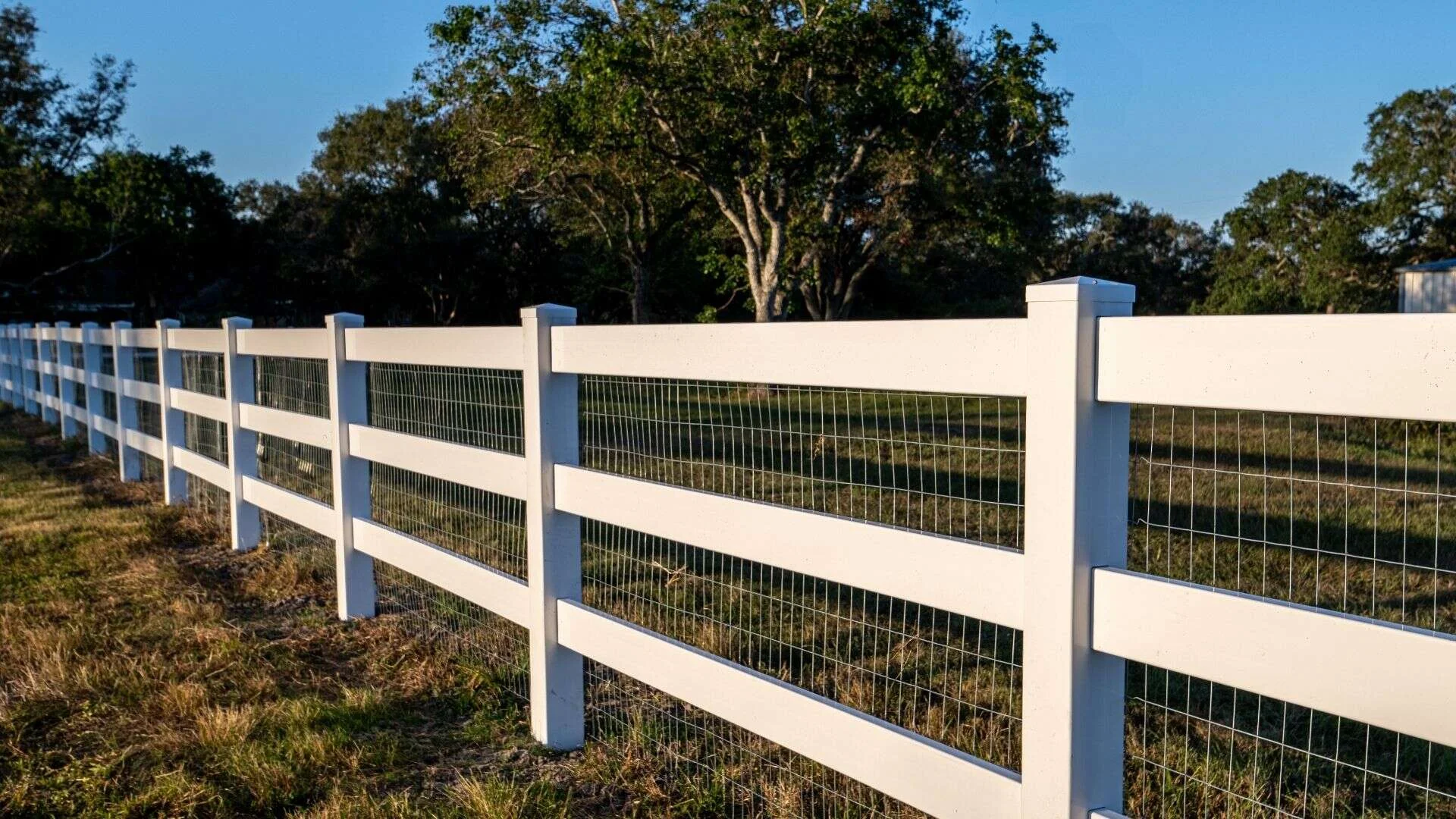 Farm Fences and Gates That Last – Chattanooga Pros