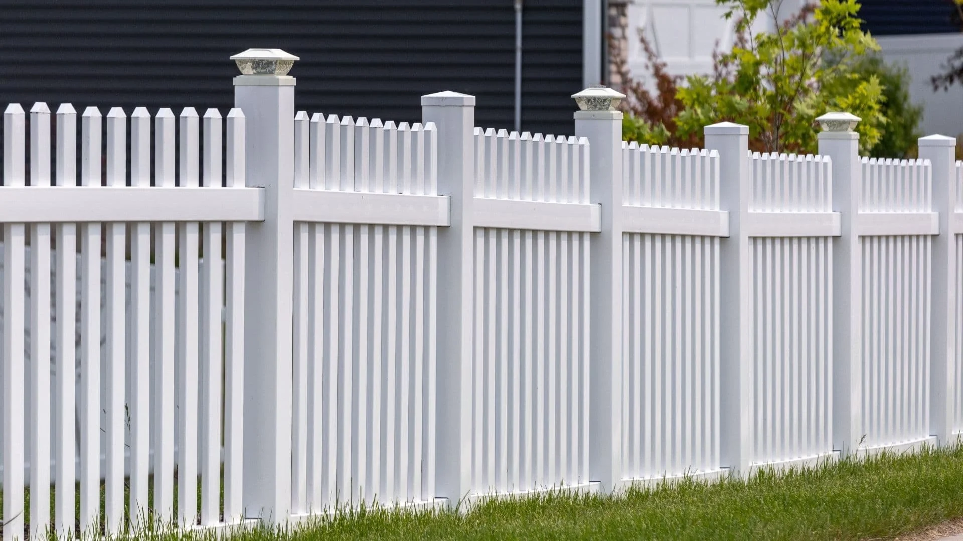 Most Trusted Plastic Fence Installers Near Me