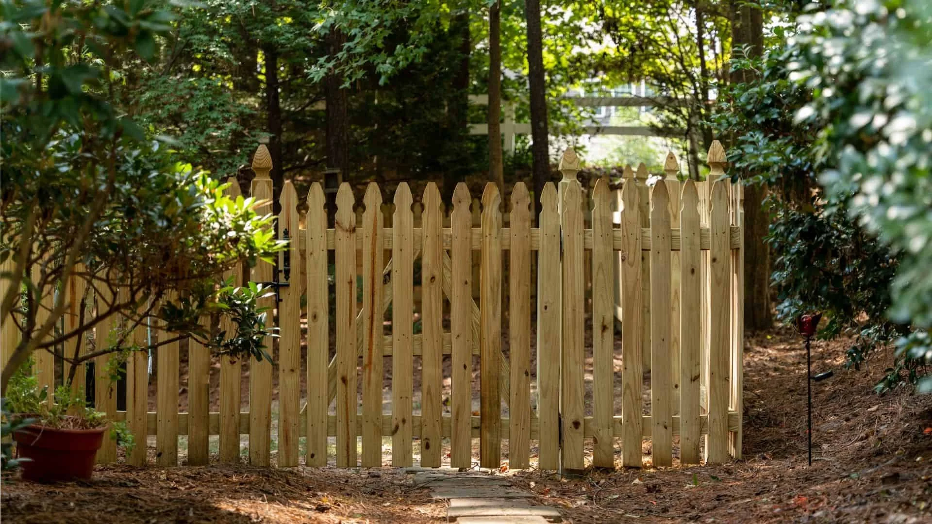 Affordable Fence Finance in Eastern NC – Flexible Options Await